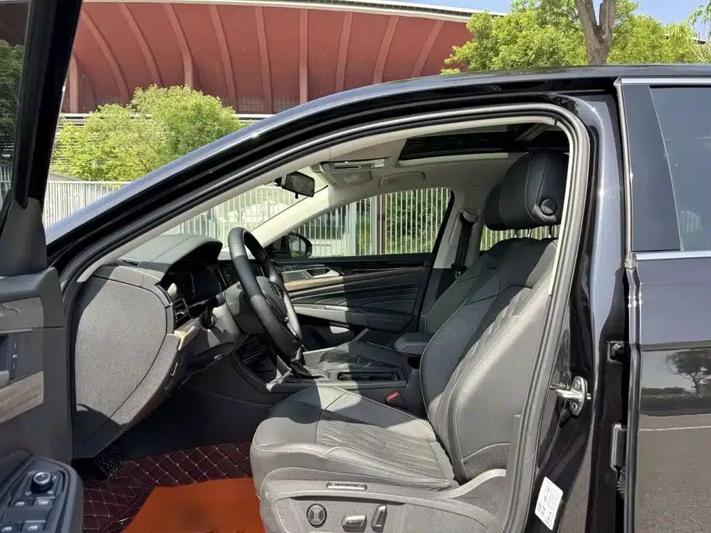 2021 Passat 380TSI Luxury Edition — миниатюра 8