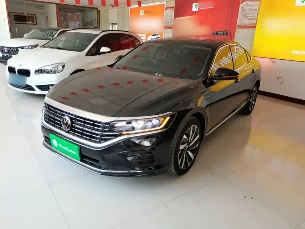 2023 Passat 330TSI Elite Edition — миниатюра 1