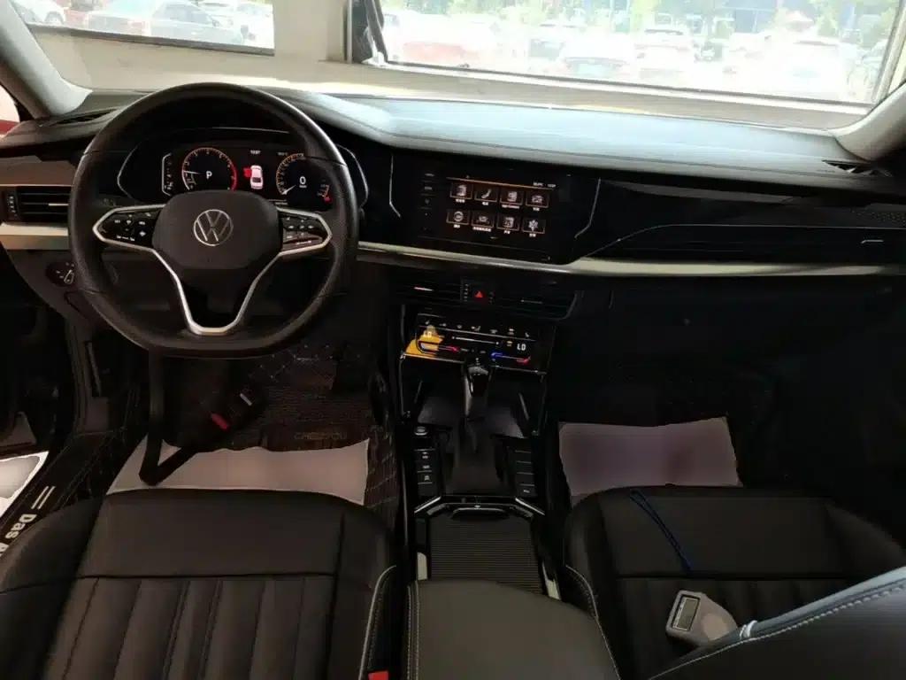 2023 Passat 330TSI Elite Edition — миниатюра 10