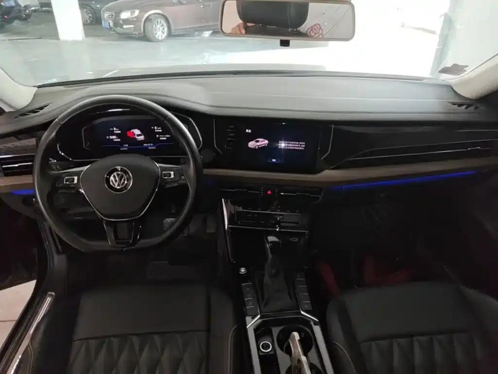 2020 Volkswagen Passat 330TSI Luxury Edition (China VI Emission Standard) — миниатюра 10