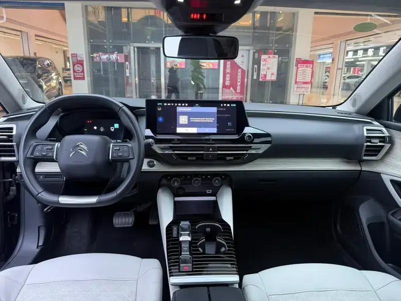 Versailles C5 X 2024 1.6T Touring Extraordinary — миниатюра 8