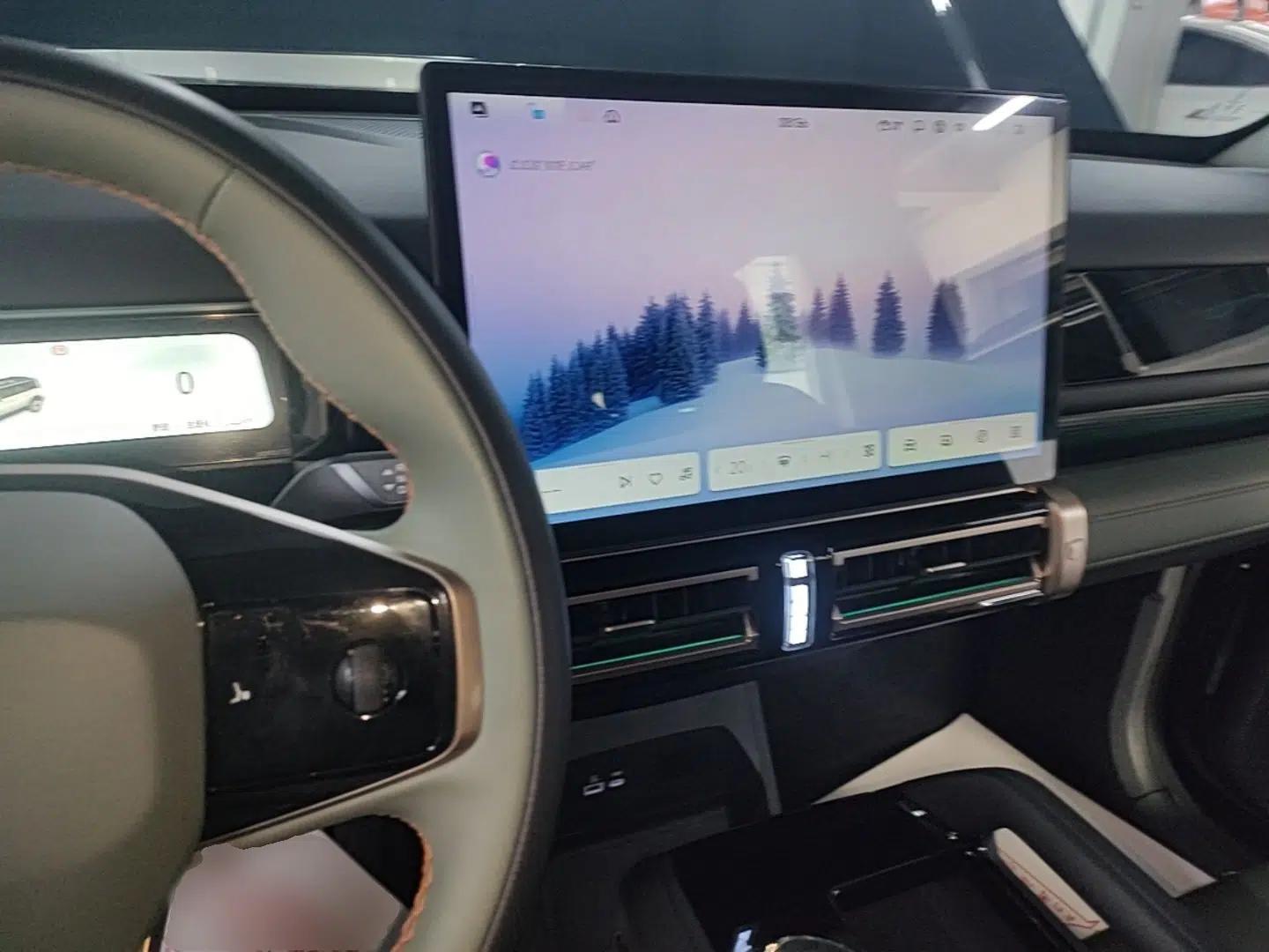 iCAR 03 2024 501km Four-wheel Drive Long-Range Advanced Version — миниатюра 12