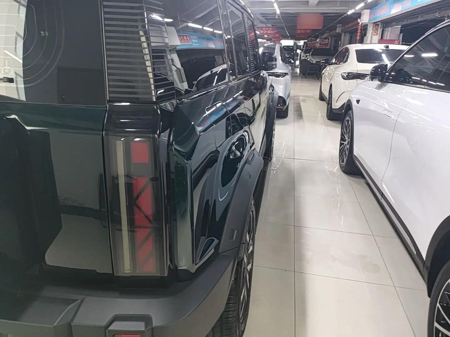iCAR 03 2024 501km Four-wheel Drive Long-Range Advanced Version — миниатюра 9