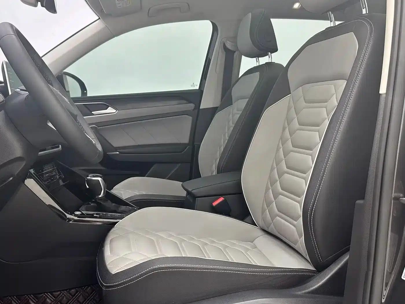 Tayron 2023 280TSI 2WD Luxury Plus Advanced Edition — миниатюра 8