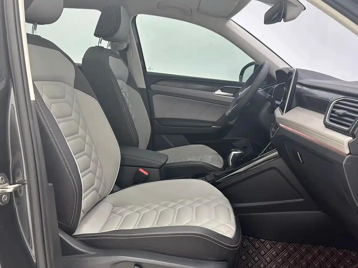 Tayron 2023 280TSI 2WD Luxury Plus Advanced Edition — миниатюра 9