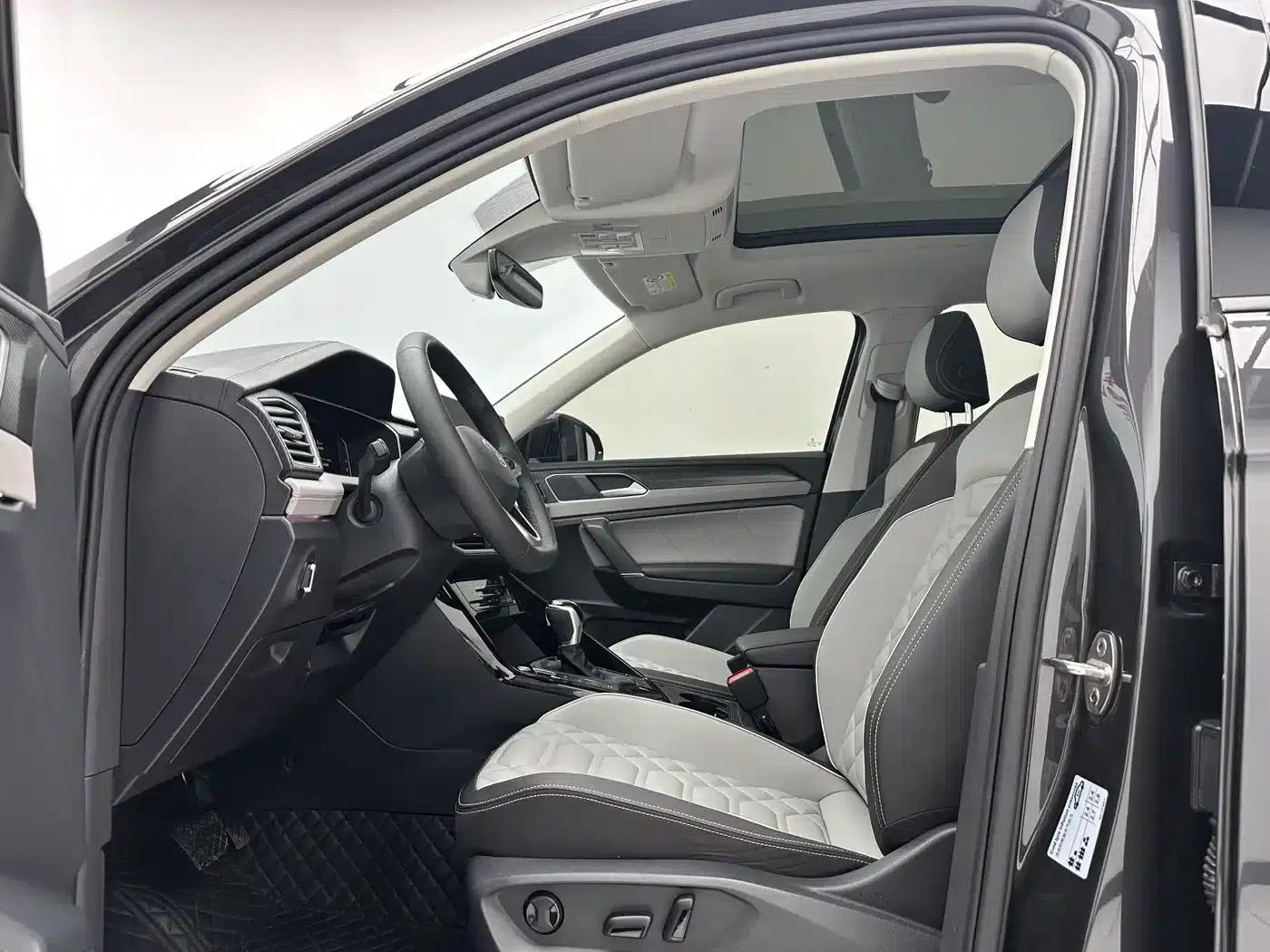 Tayron 2023 280TSI 2WD Luxury Plus Advanced Edition — миниатюра 5