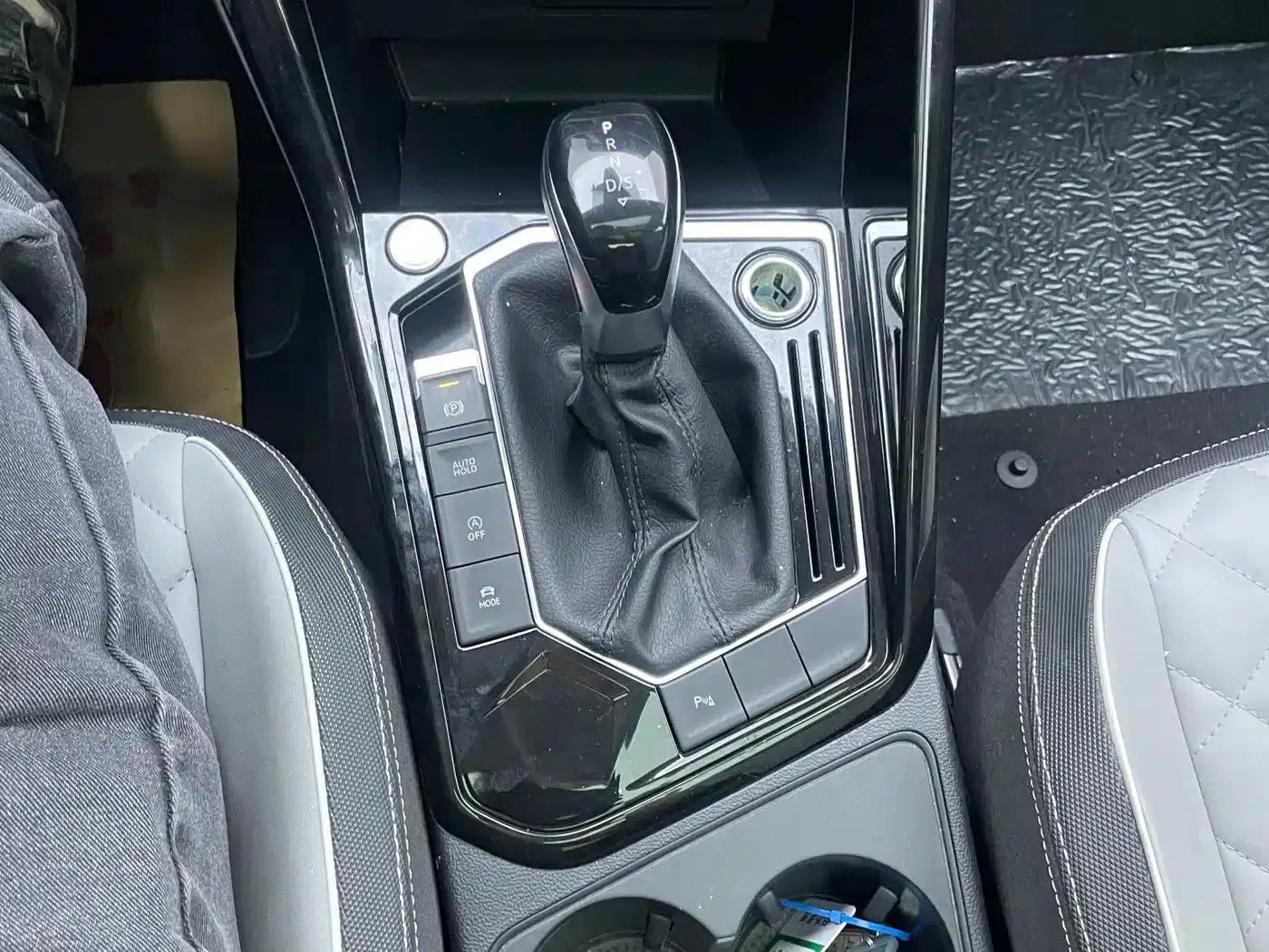 Tayron 2023 280TSI 2WD Luxury Plus Advanced Edition — миниатюра 18