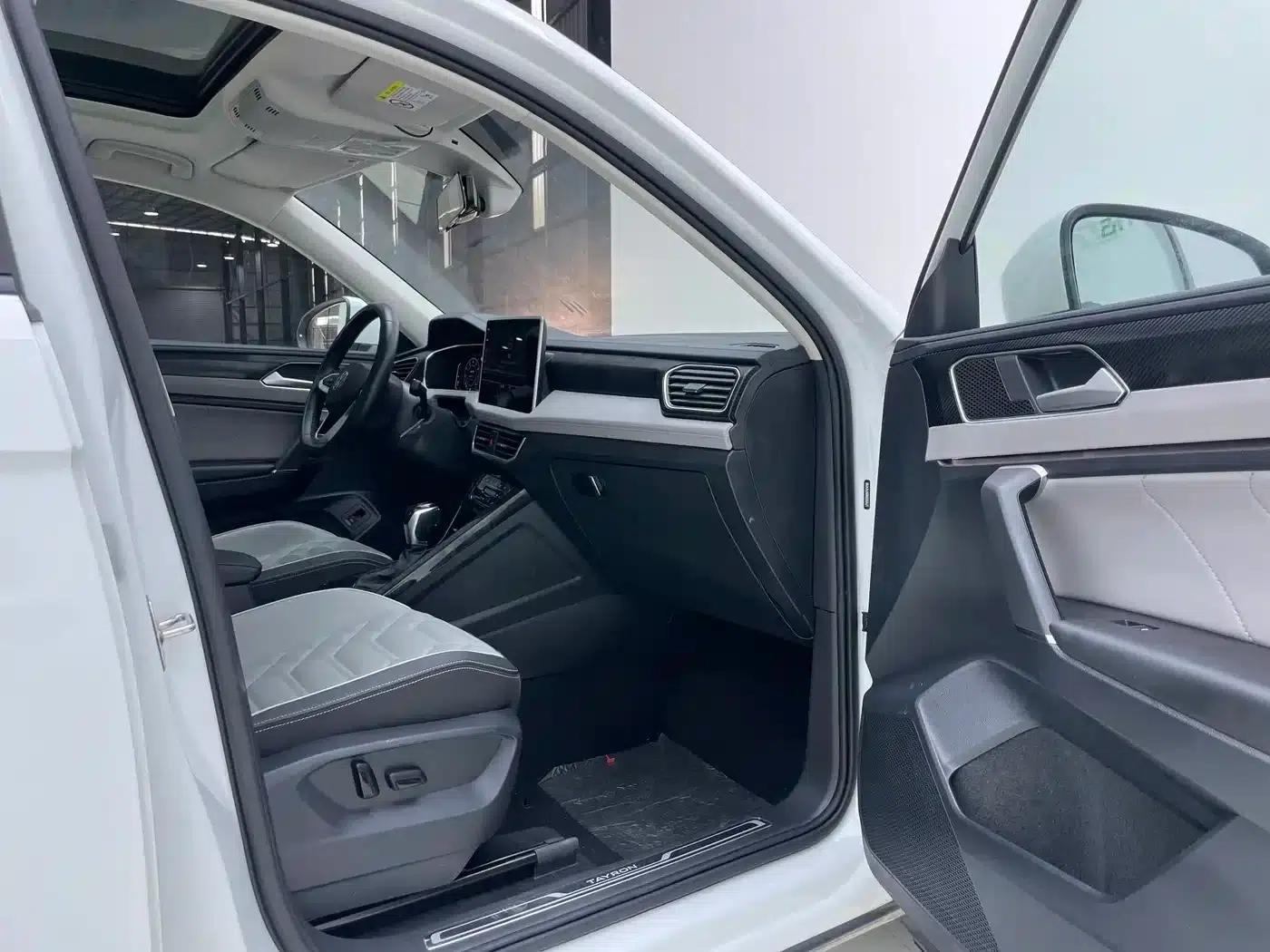 Tayron 2023 280TSI 2WD Luxury Plus Advanced Edition — миниатюра 20