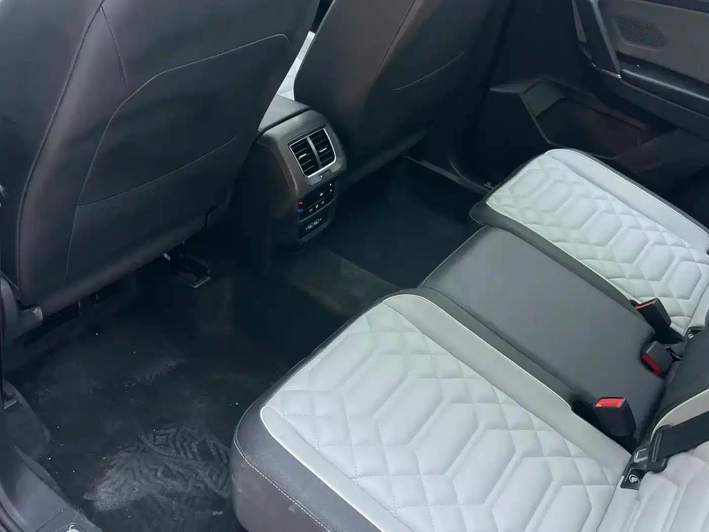 Tayron 2023 280TSI 2WD Luxury Plus Advanced Edition — миниатюра 27
