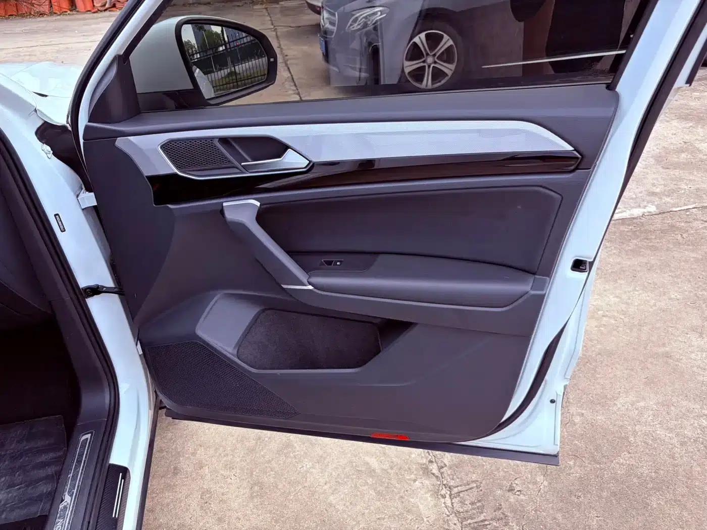 Tayron 2021 280TSI 2WD Luxury Intelligent Edition — миниатюра 19