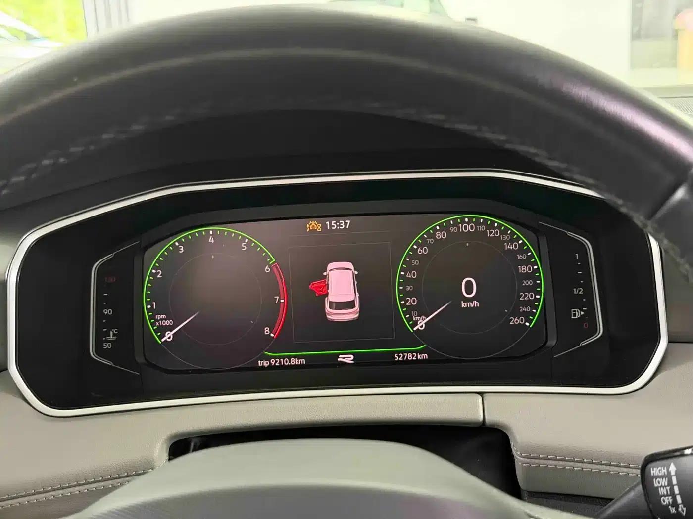 Tayron 2023 330TSI 2WD R-Line High-Performance Edition — миниатюра 7