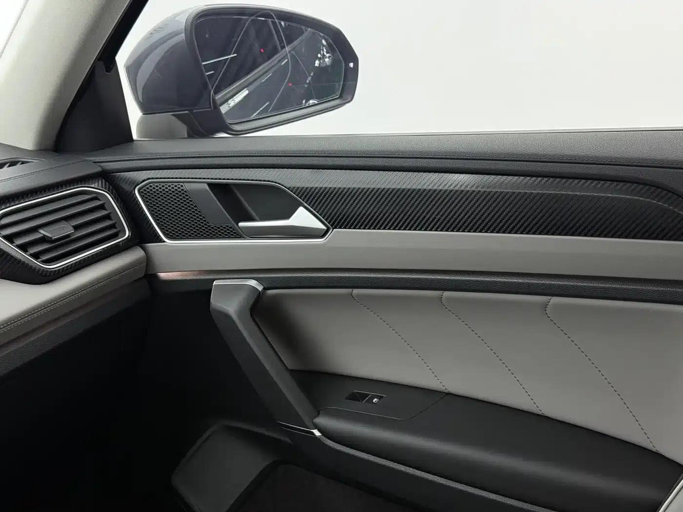 Tayron 2023 280TSI 2WD Luxury Plus Advanced Edition — миниатюра 11
