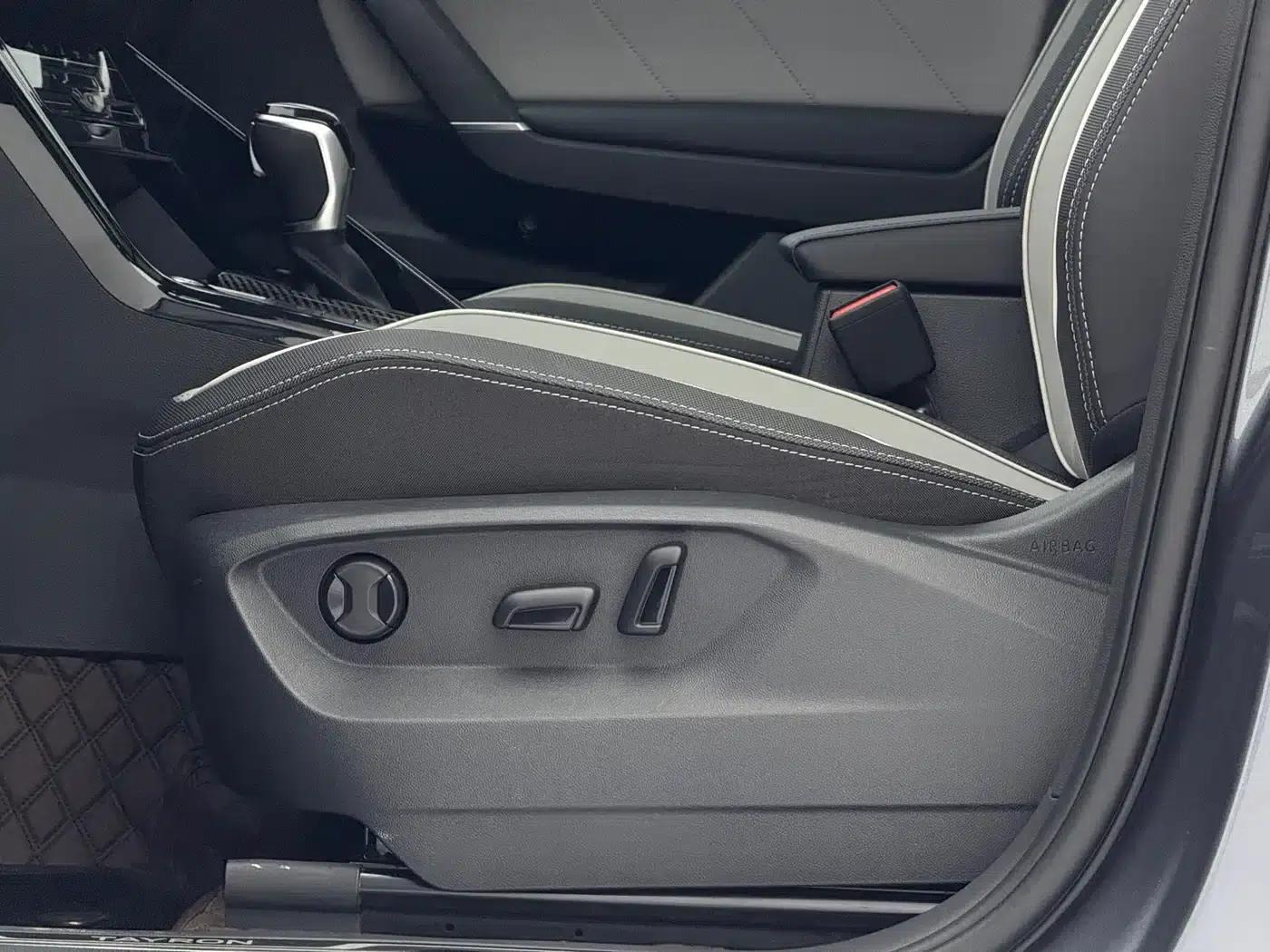 Tayron 2023 280TSI 2WD Luxury Plus Advanced Edition — миниатюра 20
