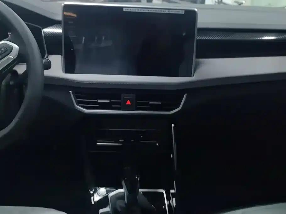Tayron 2025 Popular Edition 300TSI — миниатюра 13