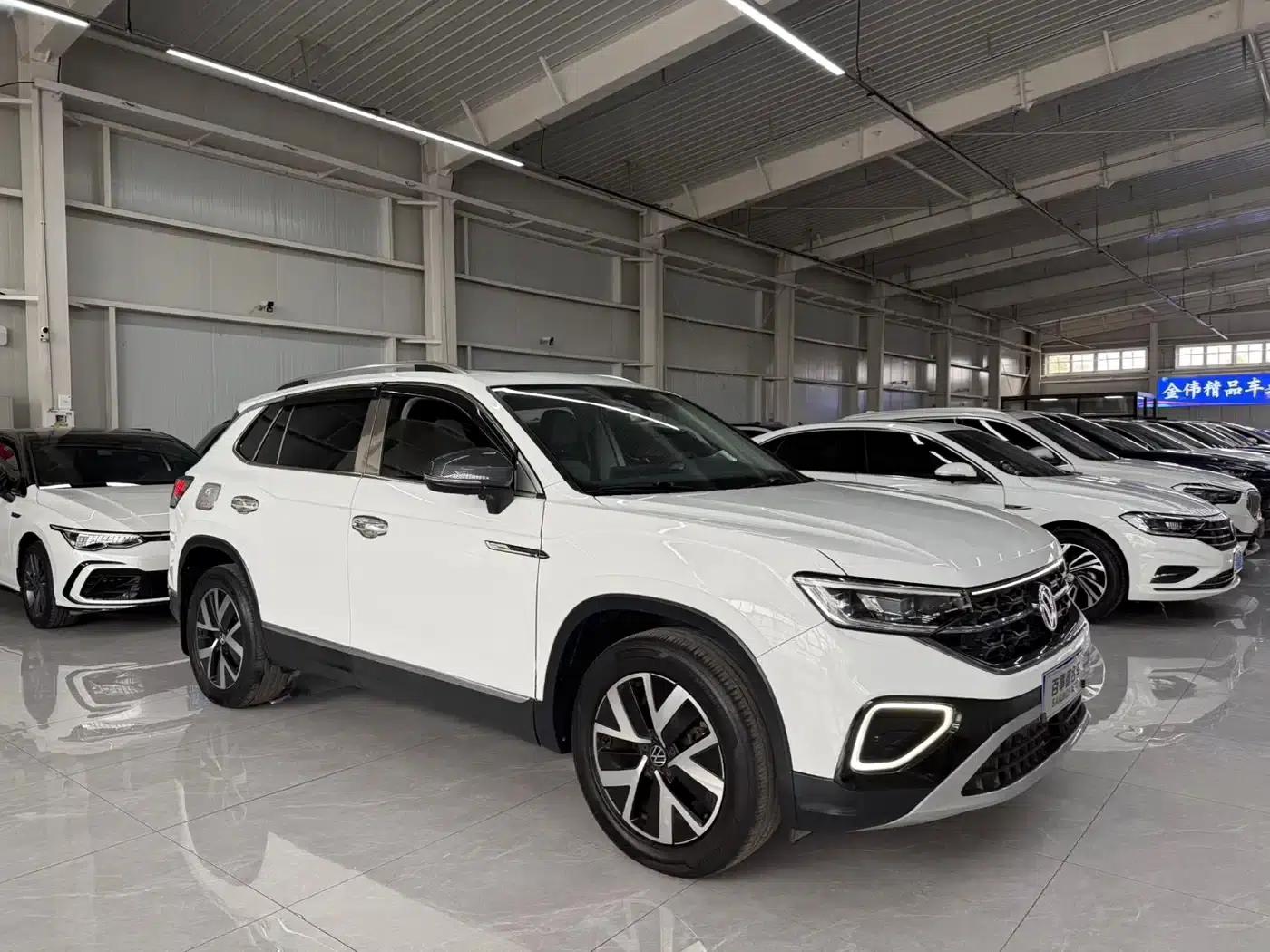 Tayron 2023 280TSI 2WD Luxury Plus Advanced Edition — миниатюра 3
