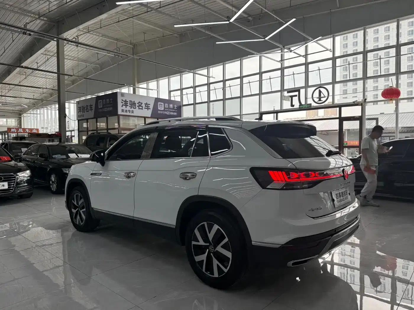 Tayron 2023 280TSI 2WD Luxury Plus Advanced Edition — миниатюра 7