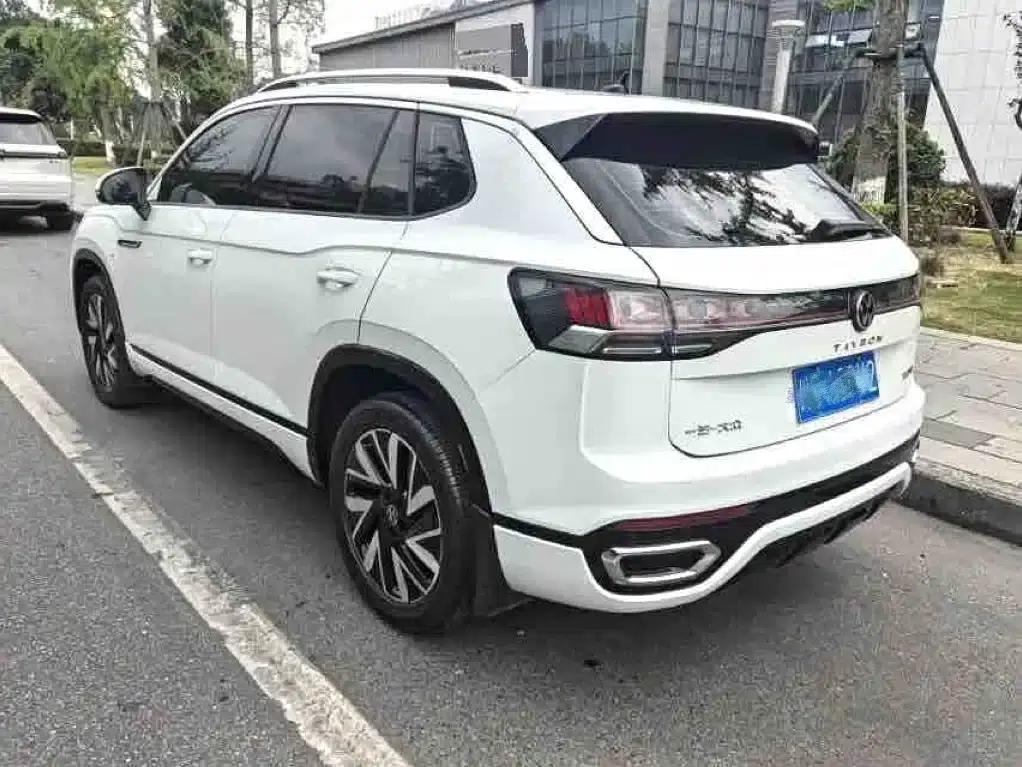 Tayron 2023 330TSI 2WD R-Line High-Performance Edition — миниатюра 12