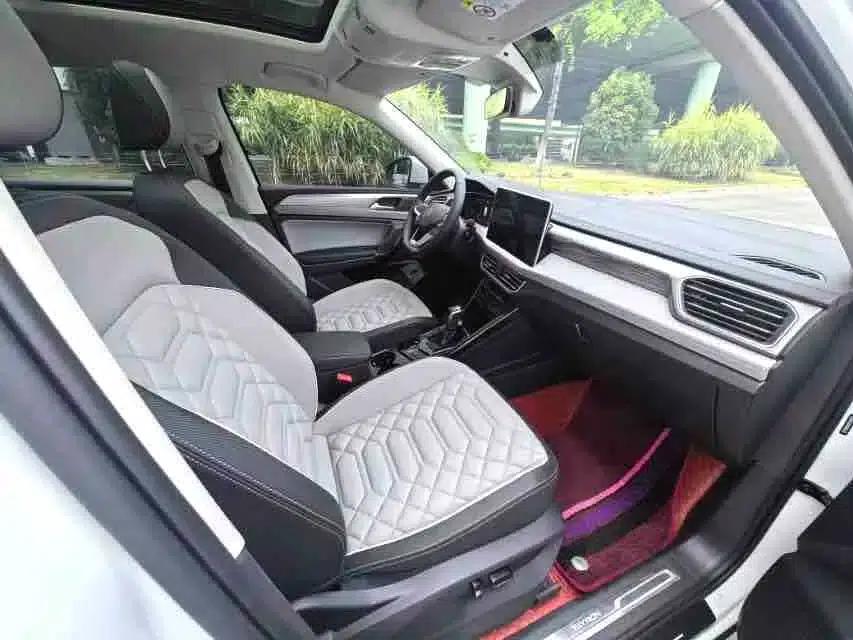 Tayron 2023 330TSI 2WD R-Line High-Performance Edition — миниатюра 6