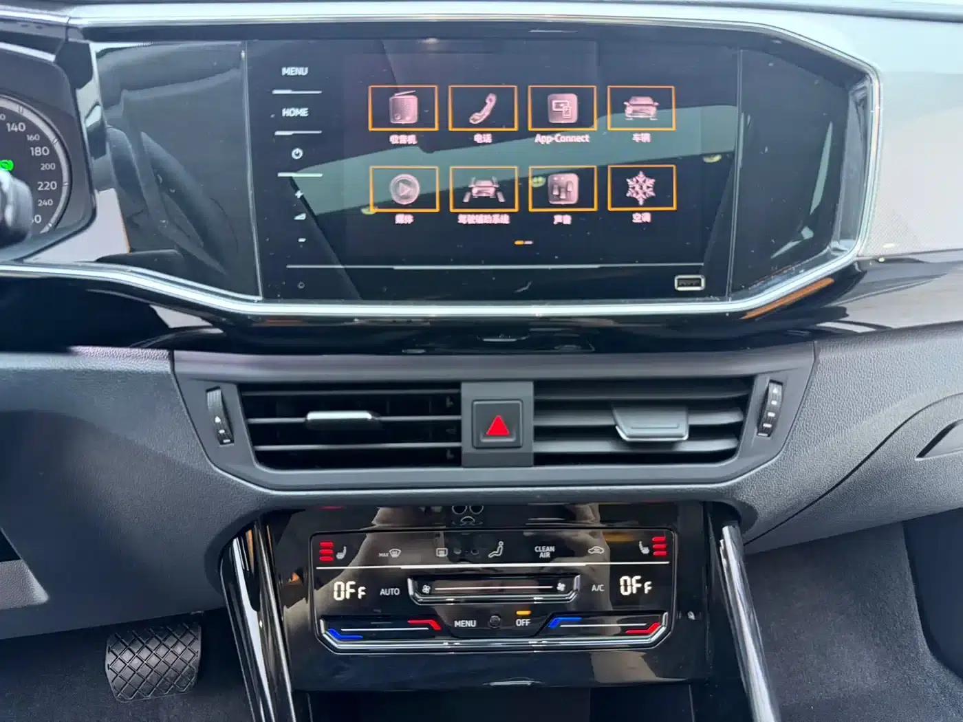 Tayron 2022 280TSI 2WD Luxury Intelligent Edition — миниатюра 7