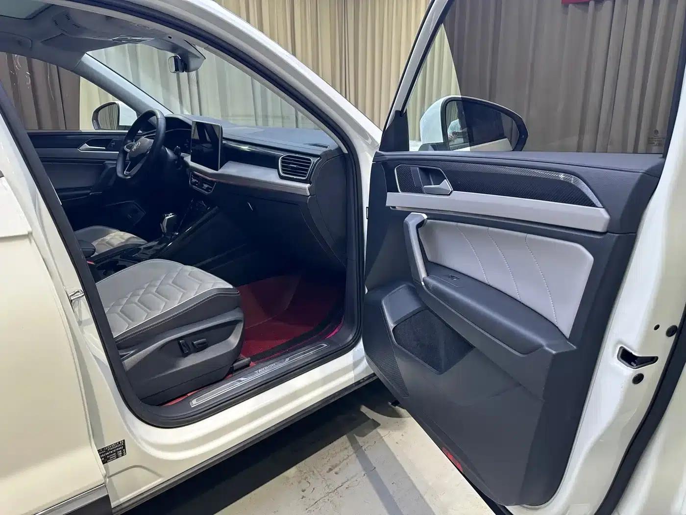 Tayron 2023 280TSI 2WD Luxury Plus Advanced Edition — миниатюра 19
