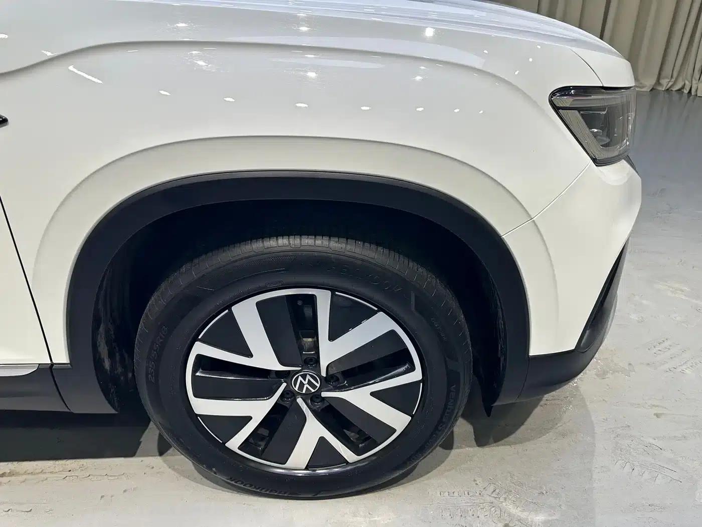 Tayron 2023 280TSI 2WD Luxury Plus Advanced Edition — миниатюра 20