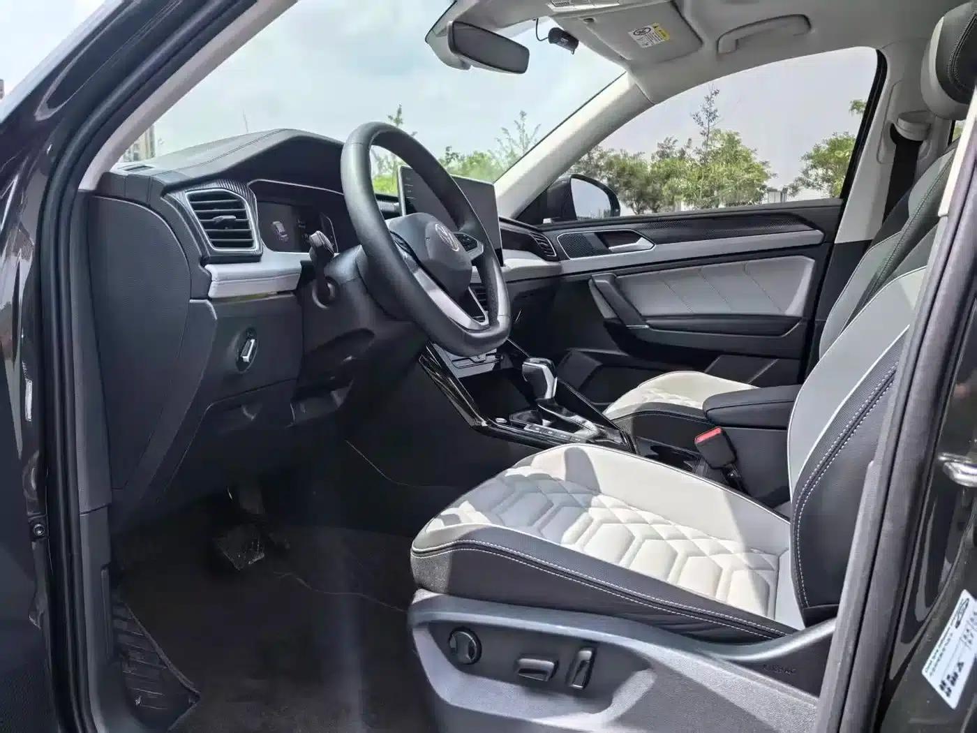 Tayron 2024 300TSI 2WD Luxury Plus Advanced Edition — миниатюра 4