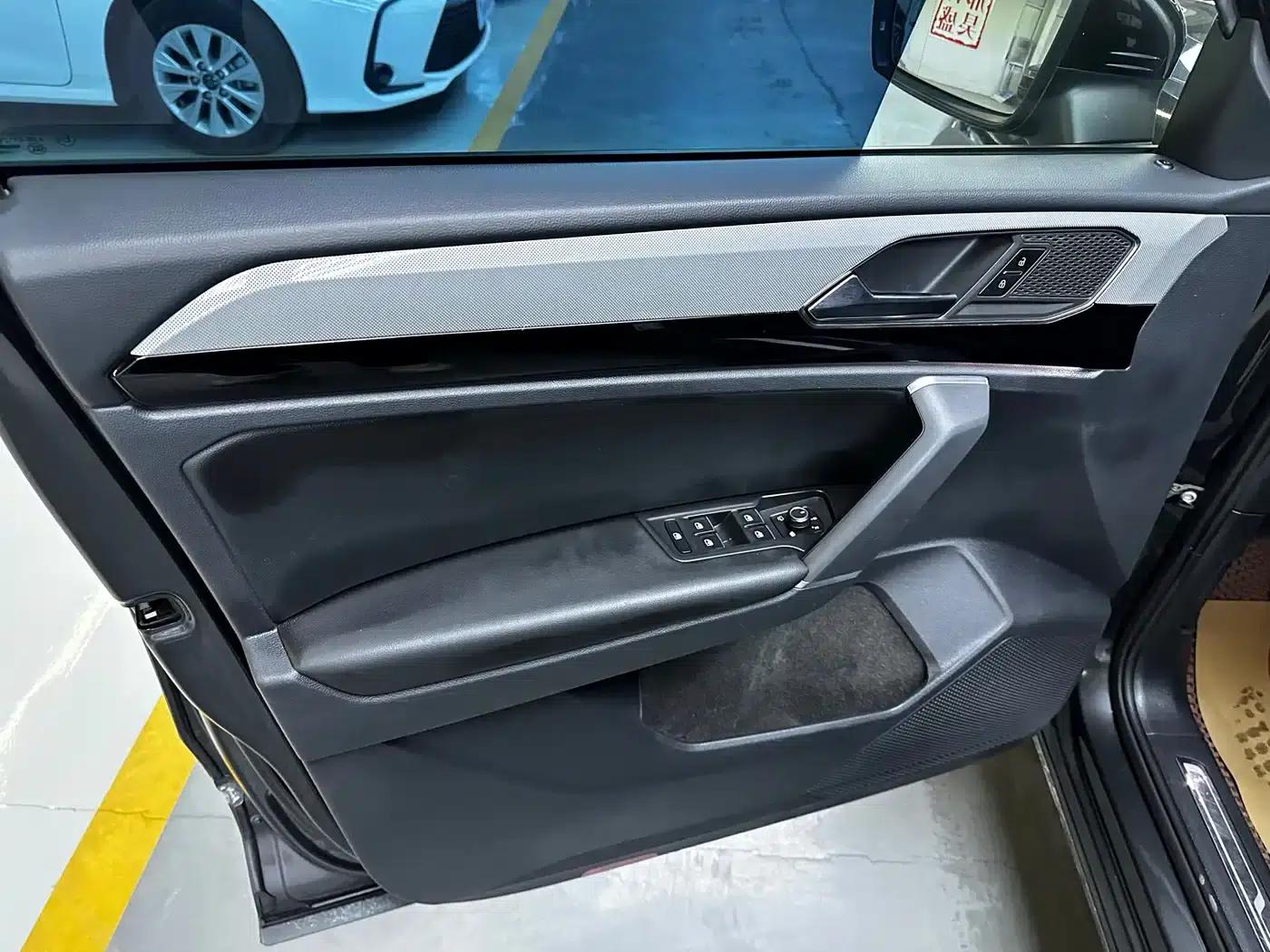 Tayron 2019 330TSI 2WD Luxury Edition (National V Emission Standard) — миниатюра 8
