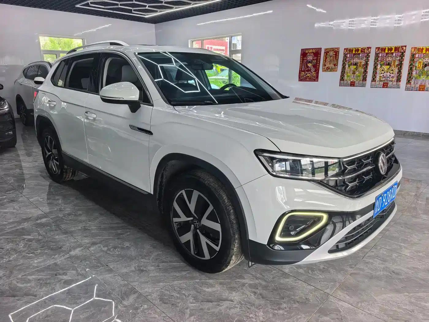 Tayron 2023 280TSI 2WD Luxury Plus Advanced Edition — миниатюра 2