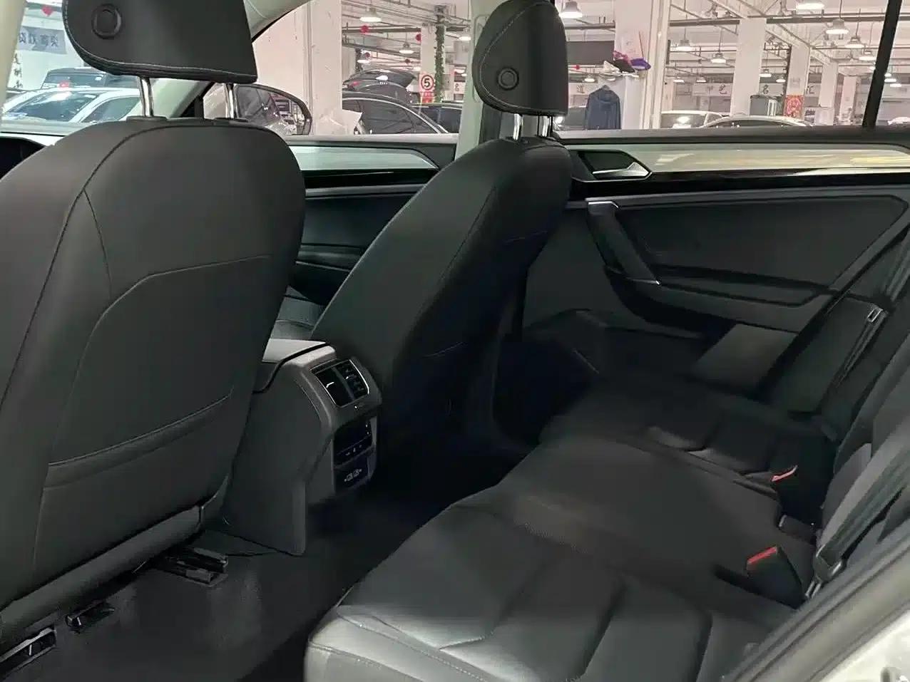 Tayron 2022 280TSI 2WD Luxury Intelligent Edition — миниатюра 5