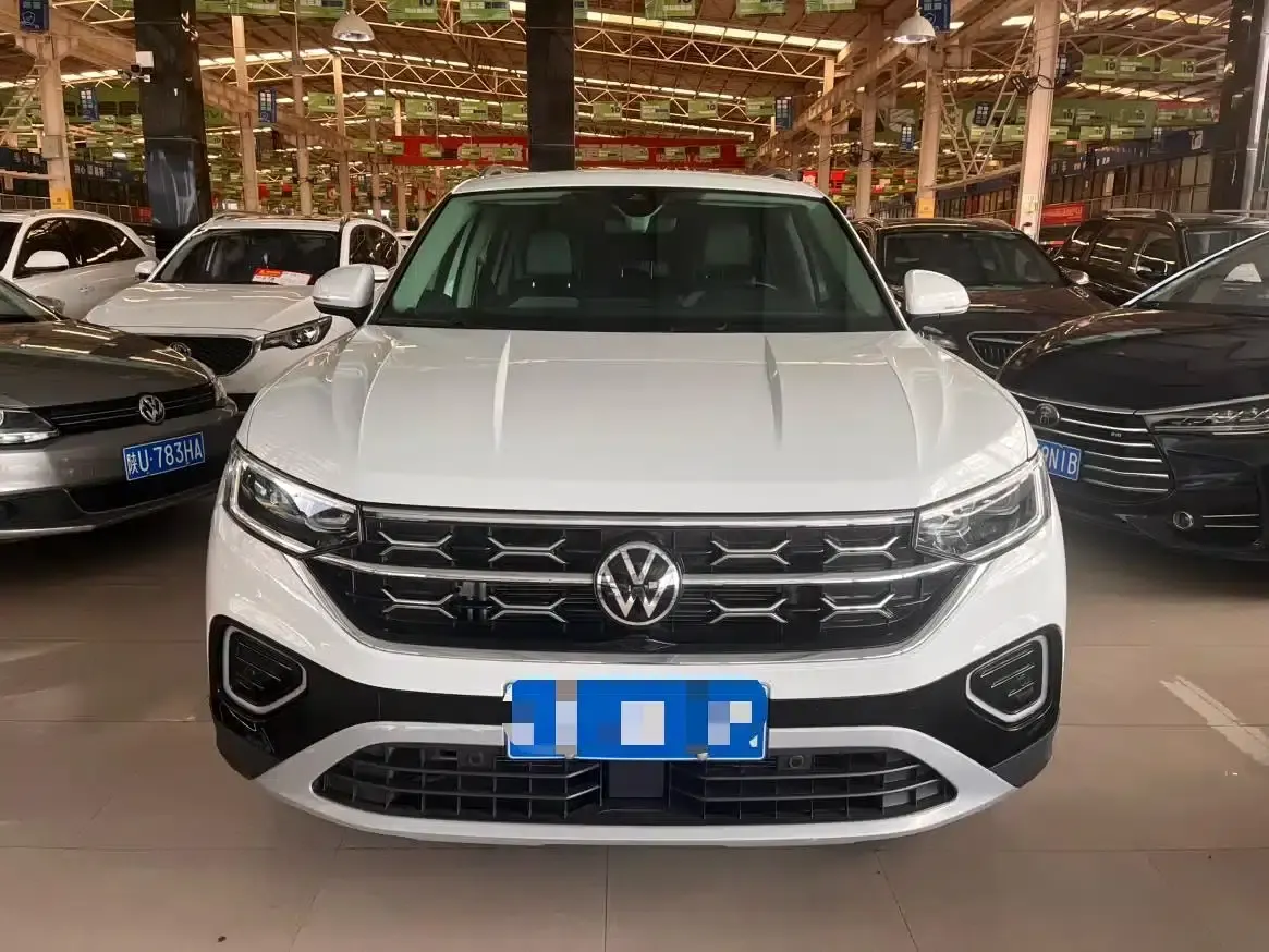 Tayron 2023 330TSI 2WD Luxury Plus Advanced Edition — миниатюра 2