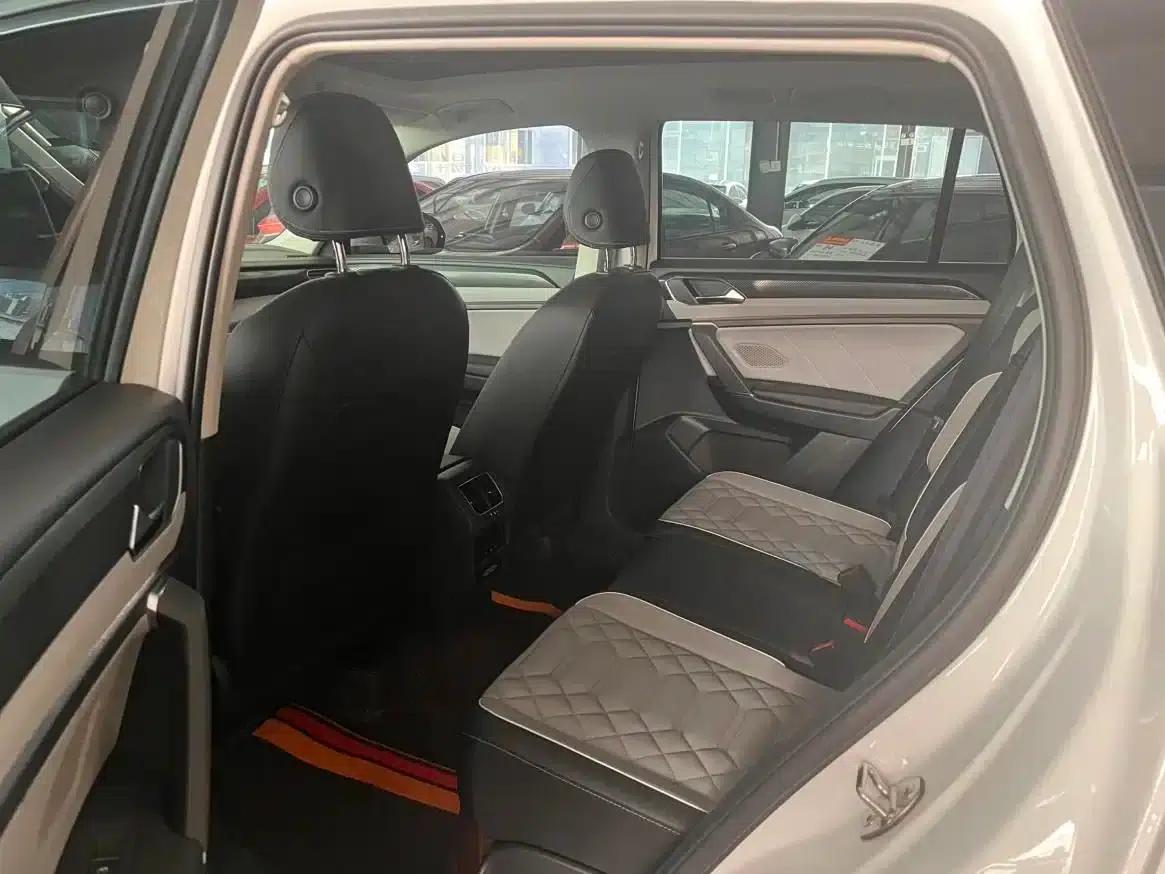 Tayron 2023 330TSI 2WD Luxury Plus Advanced Edition — миниатюра 12