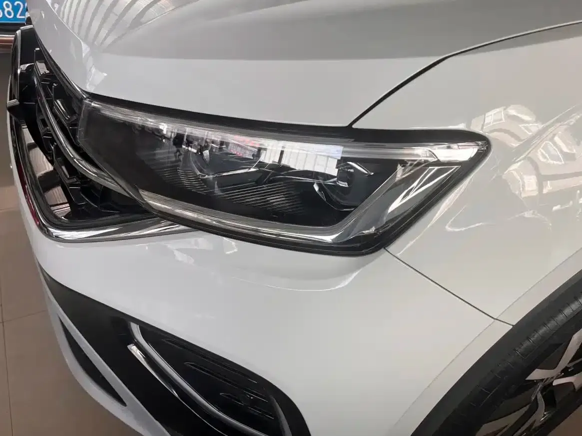 Tayron 2023 330TSI 2WD Luxury Plus Advanced Edition — миниатюра 4