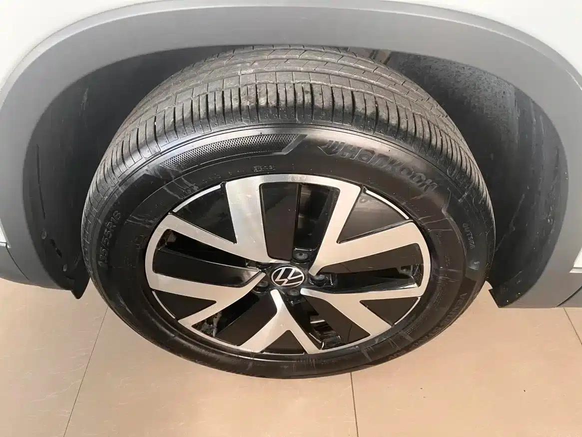 Tayron 2023 330TSI 2WD Luxury Plus Advanced Edition — миниатюра 5