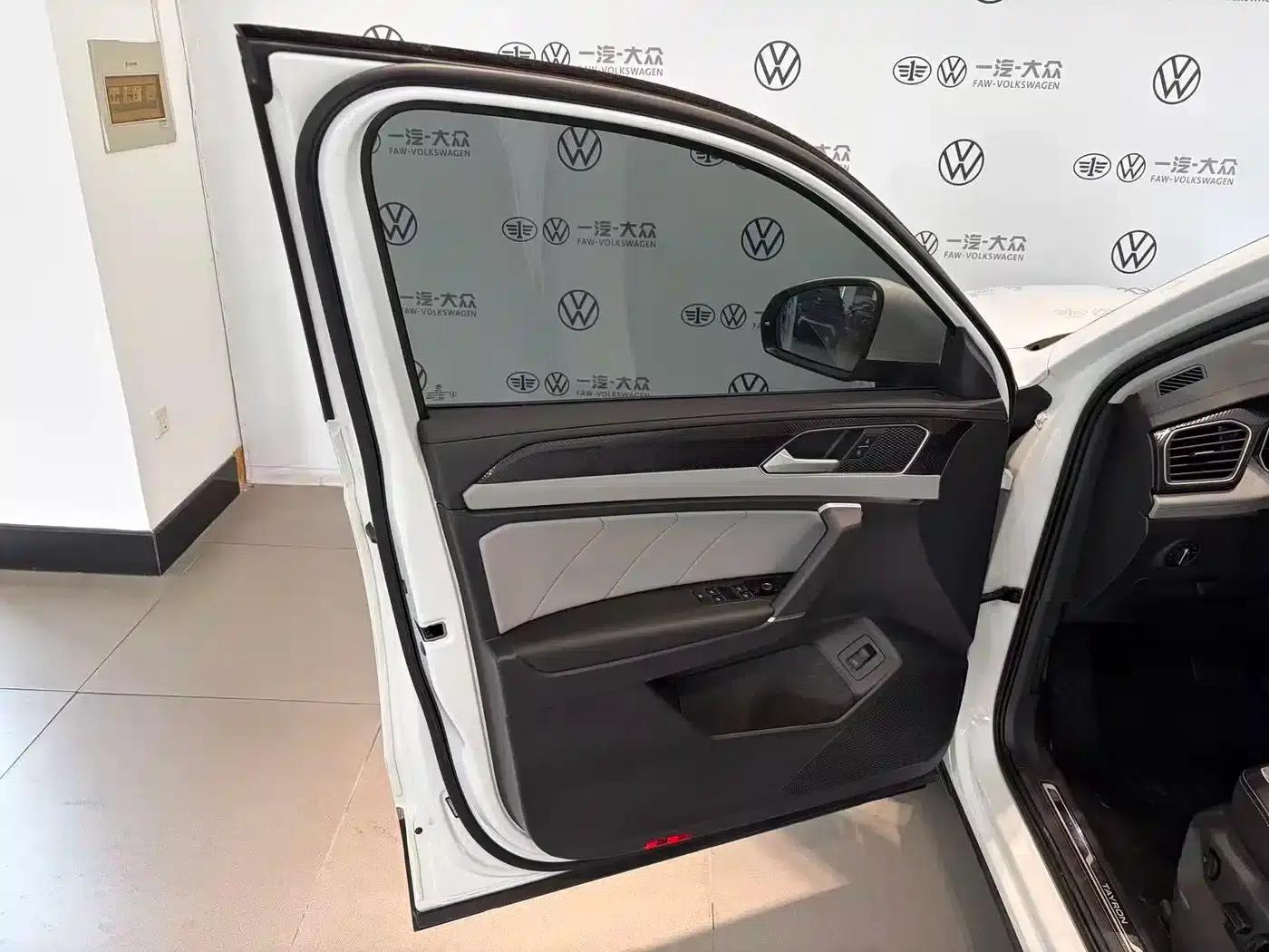 Tayron 2023 280TSI 2WD Luxury Plus Advanced Edition — миниатюра 12