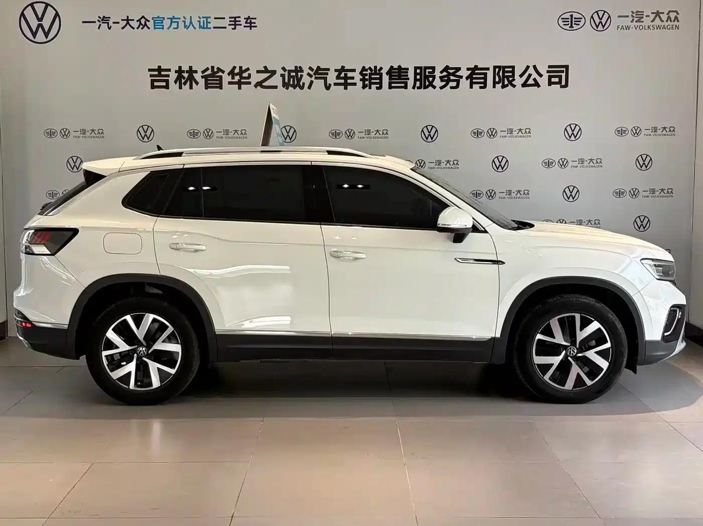 Tayron 2023 280TSI 2WD Luxury Plus Advanced Edition — миниатюра 3