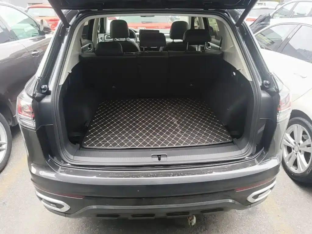 Tayron 2023 330TSI 2WD R-Line High-Performance Edition — миниатюра 19