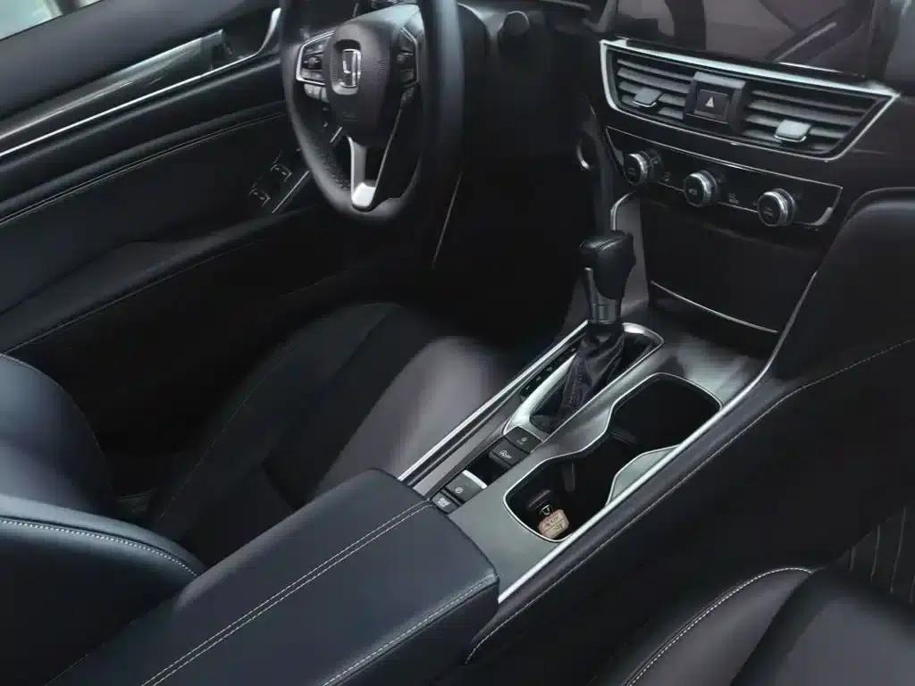 Tayron 2023 330TSI 2WD Luxury Plus Advanced Edition — миниатюра 13