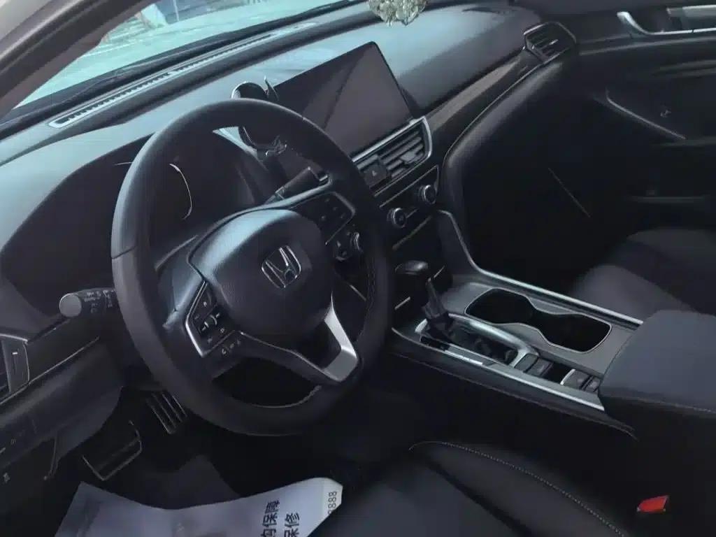 Tayron 2023 330TSI 2WD Luxury Plus Advanced Edition — миниатюра 15