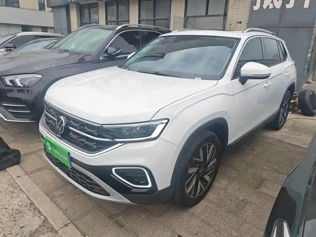 Tayron 2025 Popular Edition 330TSI — миниатюра 1