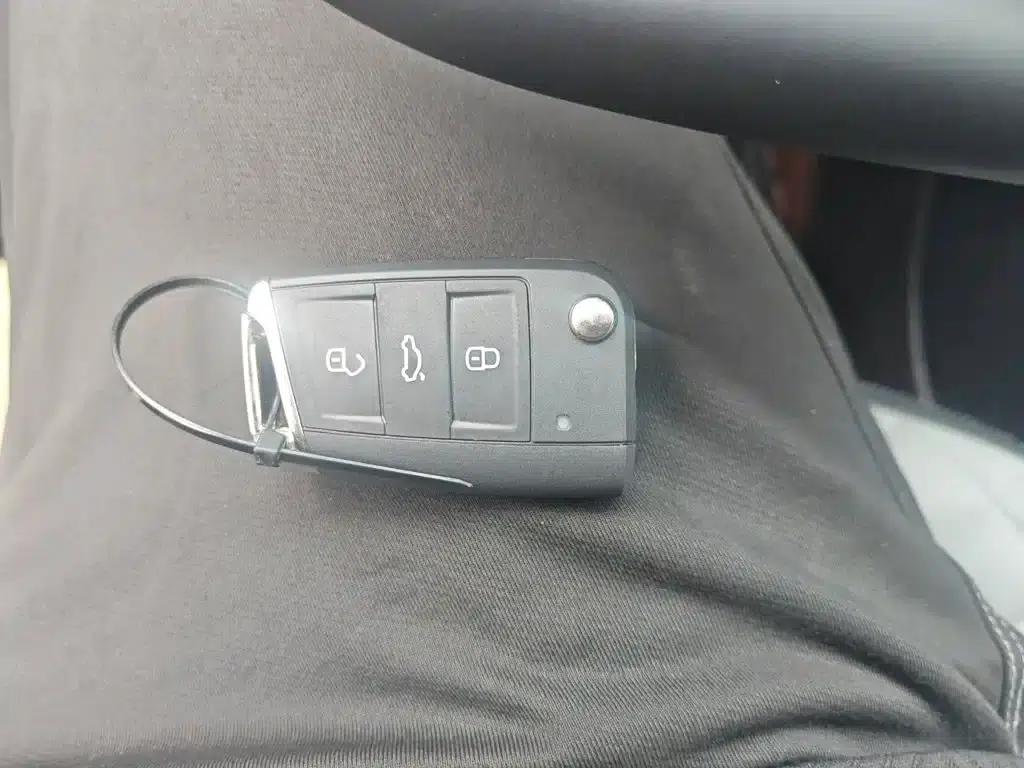 Tayron 2025 Popular Edition 330TSI — миниатюра 18