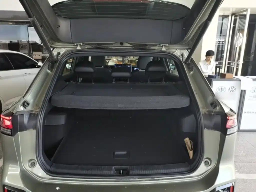 Tayron 2025 Model, Tayron L 380TSI 4WD Luxury Easy Package — миниатюра 19