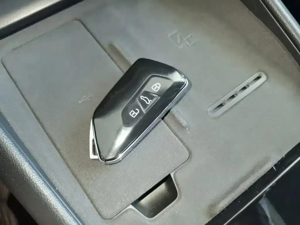 Tayron 2025 Model, Tayron L 380TSI 4WD Luxury Easy Package — миниатюра 9