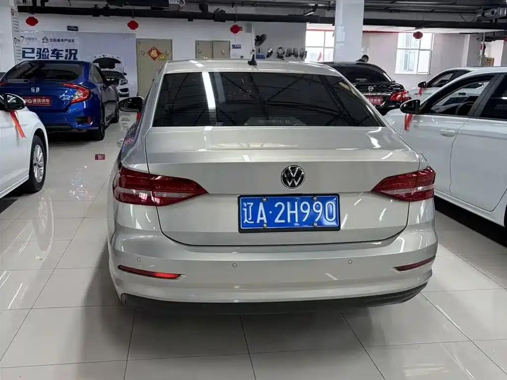 2021 Volkswagen Lavida 1.5L Automatic Fashion Edition — миниатюра 5
