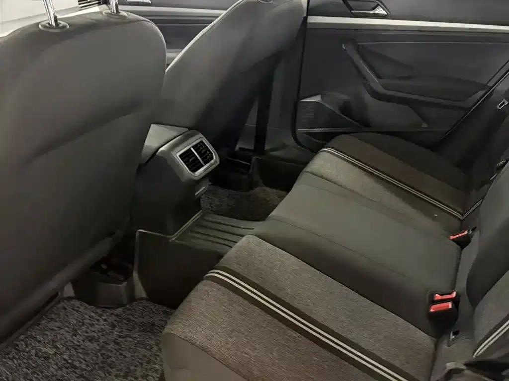 2021 Volkswagen Lavida 1.5L Automatic Fashion Edition — миниатюра 9