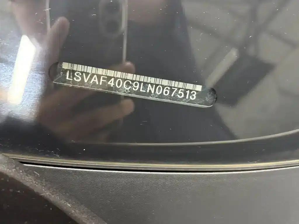 2021 Volkswagen Lavida 1.5L Automatic Fashion Edition — миниатюра 10