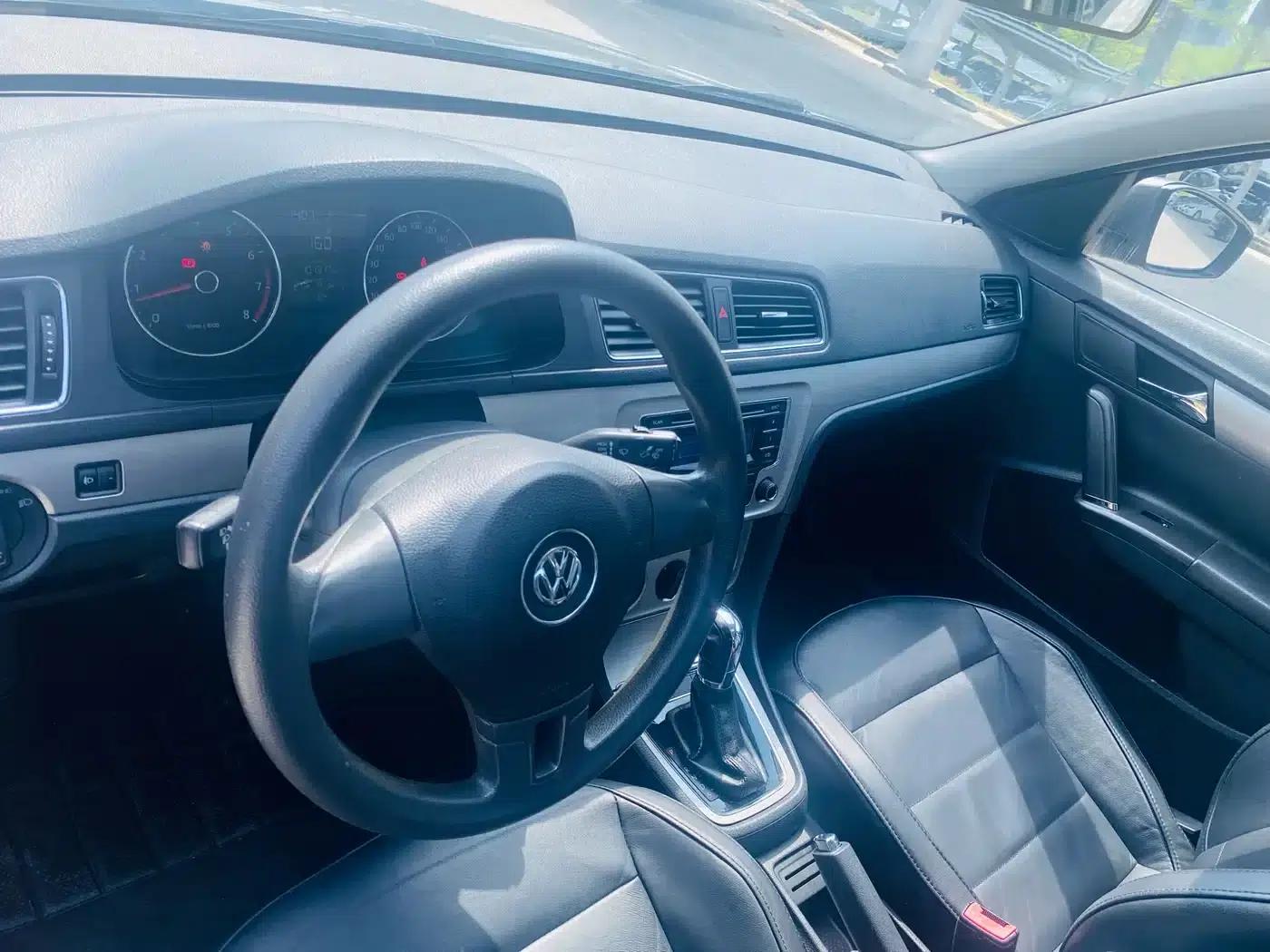 2013 Volkswagen Lavida Facelift 1.4TSI DSG Comfort Edition — миниатюра 11