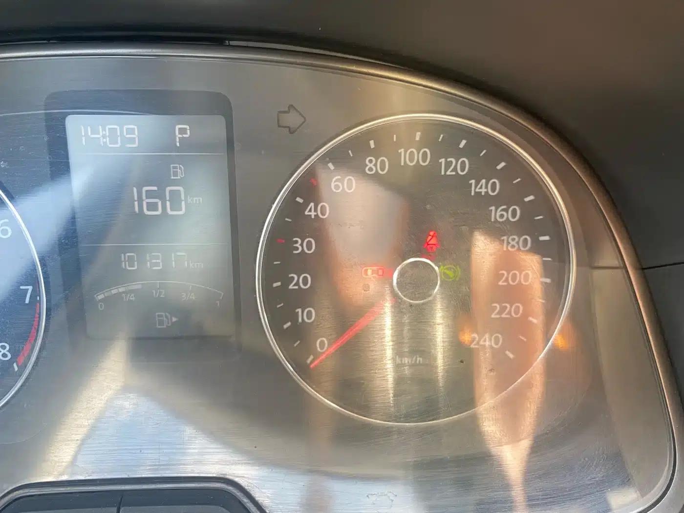 2013 Volkswagen Lavida Facelift 1.4TSI DSG Comfort Edition — миниатюра 17