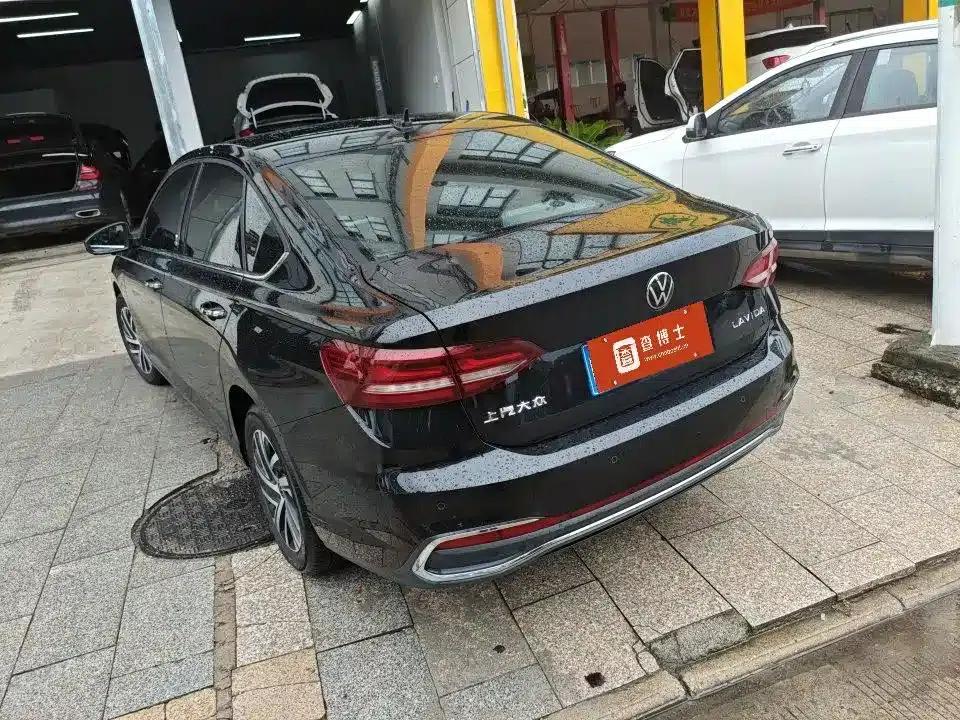 2023 Volkswagen Lavida 1.5L Automatic Full Comfort Edition — миниатюра 8