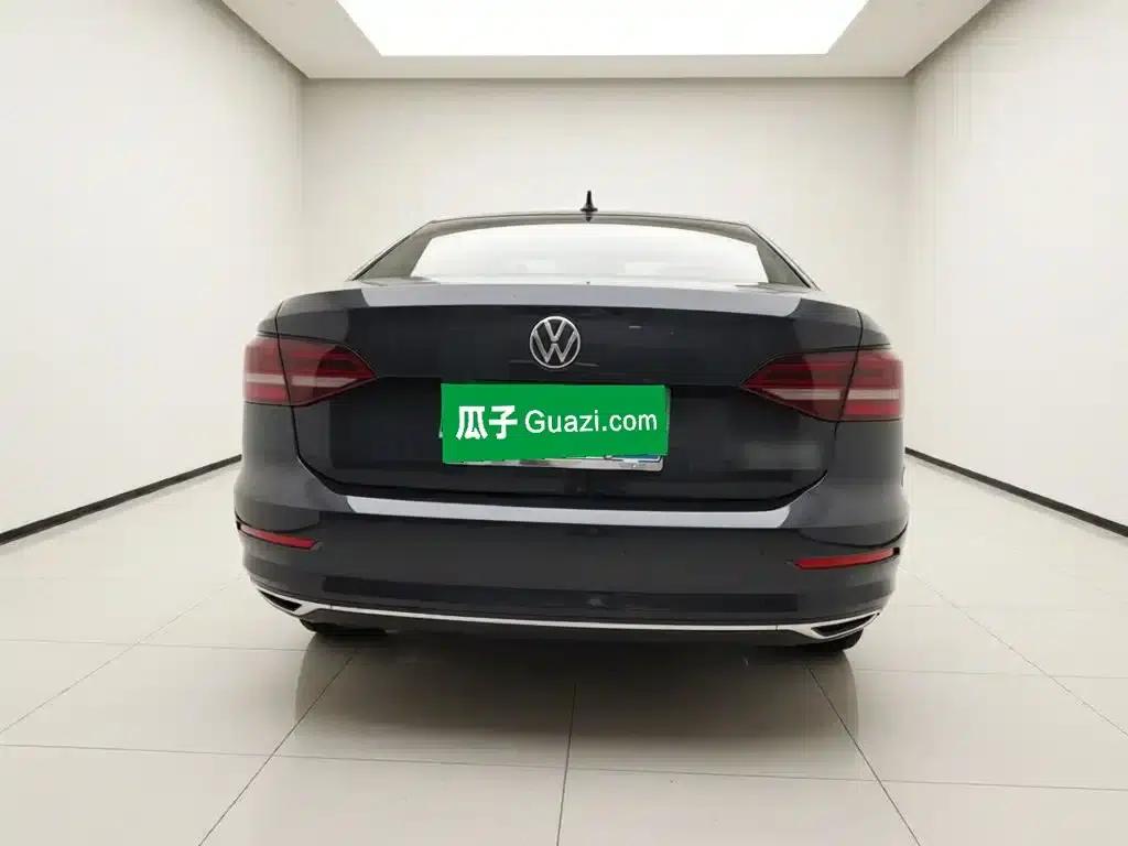 2021 Volkswagen Lavida 280TSI DSG Comfort Edition — миниатюра 3