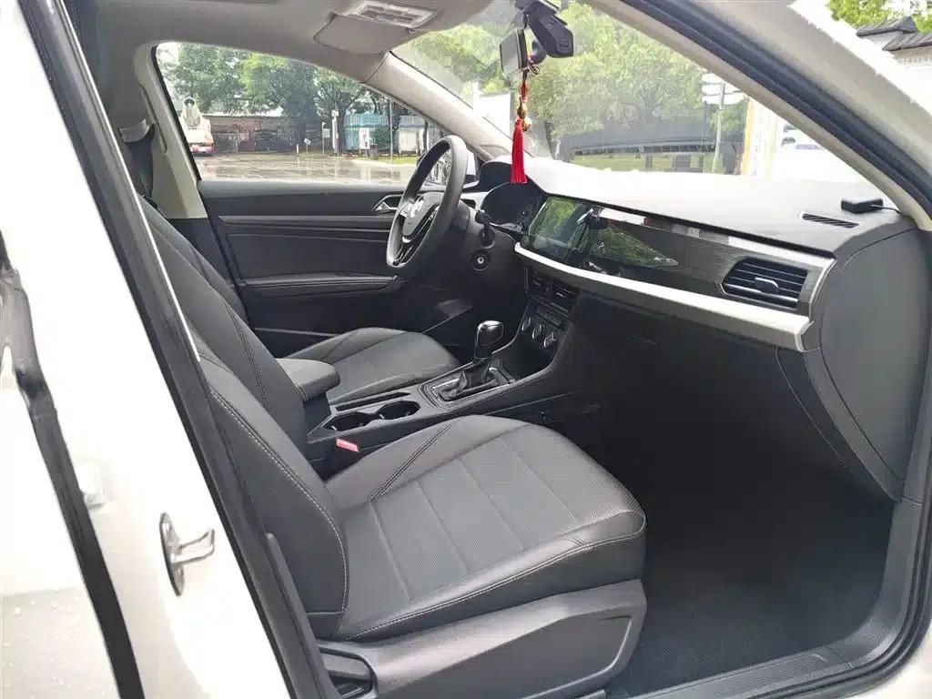 2019 Volkswagen Lavida 1.5L Automatic Comfort Edition (China VI Emission Standard) — миниатюра 12
